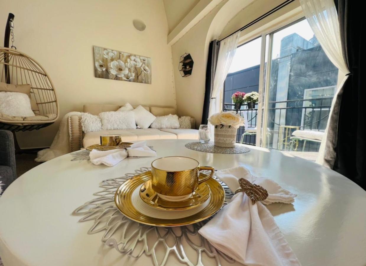 Cozy Downtown Condo Retreat With Space Needle View 시애틀 외부 사진