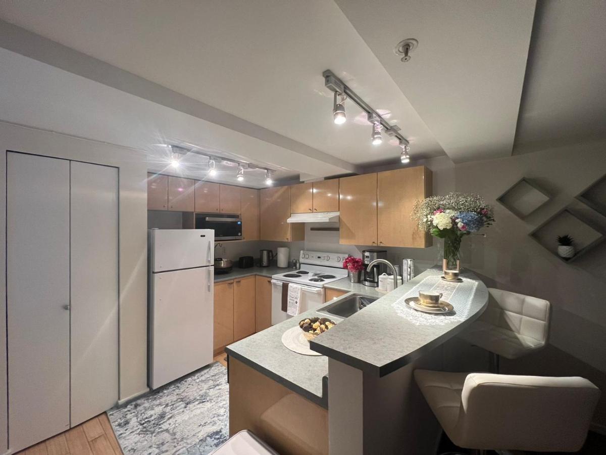 Cozy Downtown Condo Retreat With Space Needle View 시애틀 외부 사진